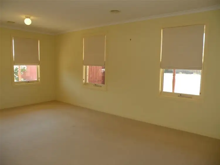Fifth view of Homely house listing, 50 Nossal Crt, Lara VIC 3212