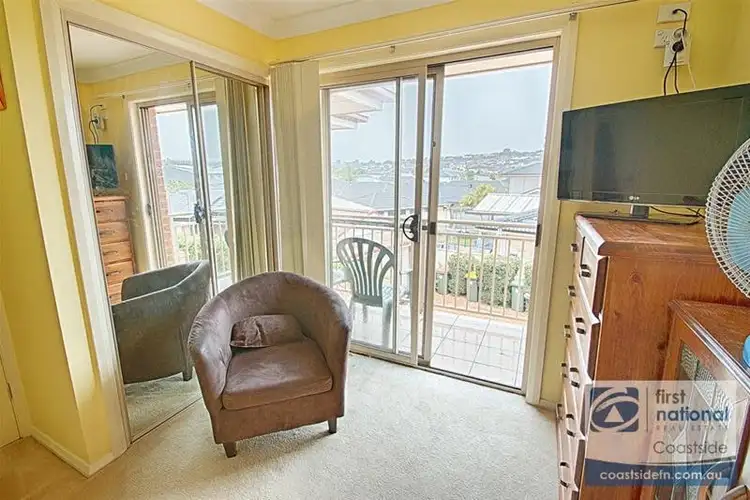 Fifth view of Homely house listing, 2/32 Seymour Drive, Flinders NSW 2529