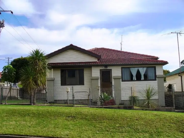 11 Horne Street, Port Kembla NSW 2505