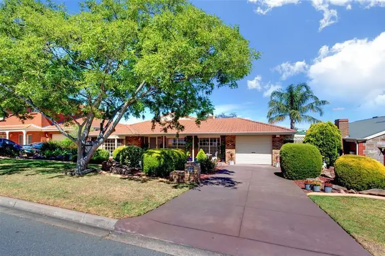 2 Mawson Court, Wynn Vale SA 5127