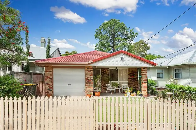 30 Keeling Street, Coopers Plains QLD 4108