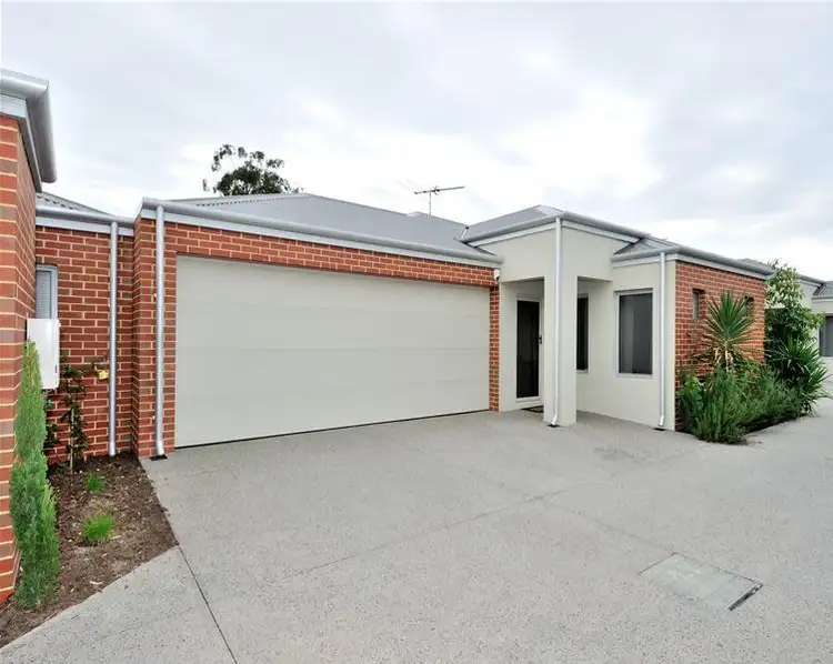 Main view of Homely villa listing, 2/32 Cope Street, Midland WA 6056