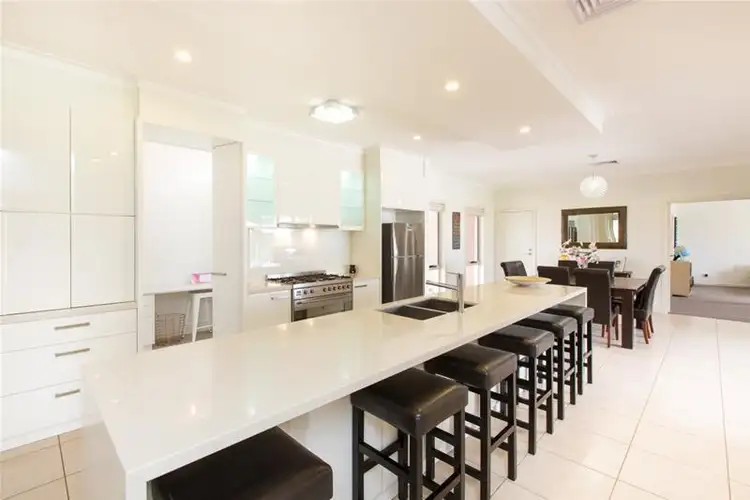 Fifth view of Homely house listing, 9 Mason Court, Red Cliffs VIC 3496