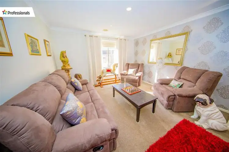 Sixth view of Homely house listing, 8 Faircroft Drive, Brookfield VIC 3338