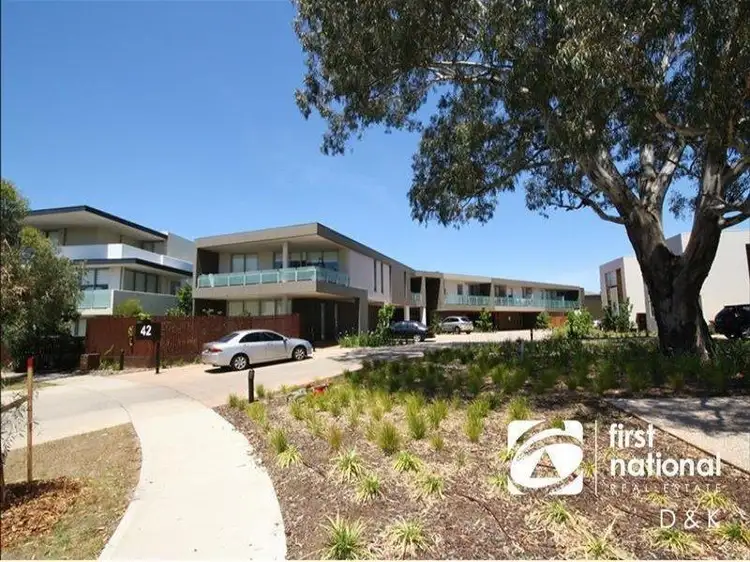 8/42 Eucalyptus Drive, Maidstone VIC 3012