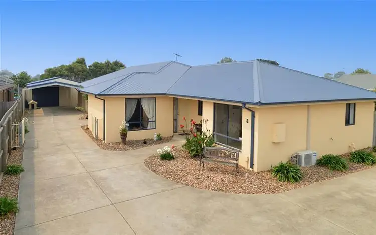 8 Seafarer Court, Indented Head VIC 3223