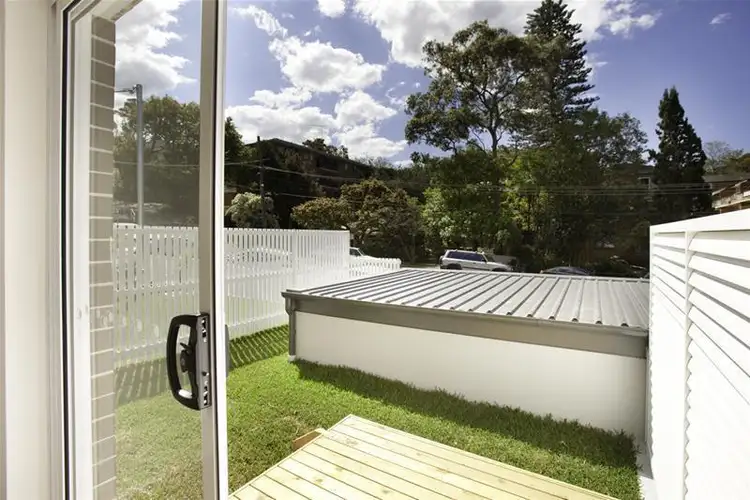 Fifth view of Homely unit listing, 2/18 Redman Road, Dee Why NSW 2099