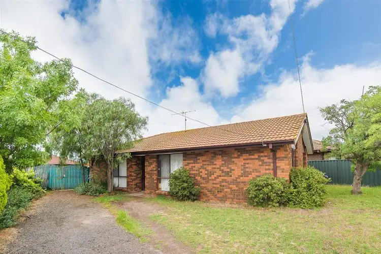 6 Newell Street, Lara VIC 3212