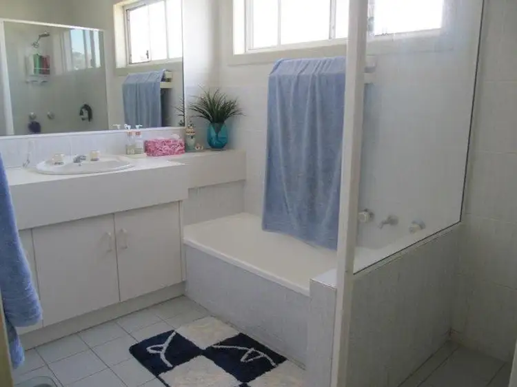 Fourth view of Homely unit listing, 2/27 Beach Street, Yamba NSW 2464