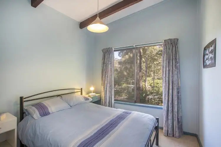 Sixth view of Homely house listing, 7 Highview Avenue, Surf Beach NSW 2536