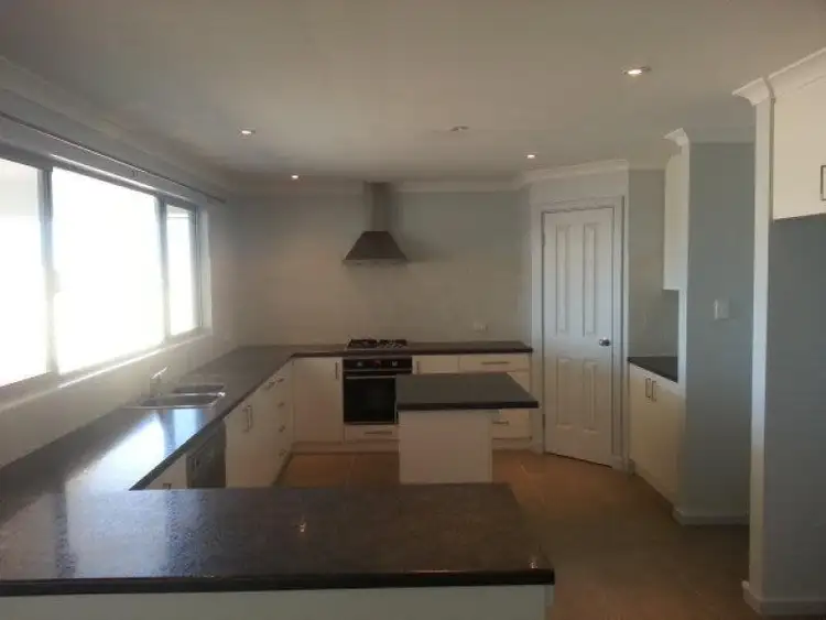 Seventh view of Homely house listing, 33 HAMELIN Avenue, Jurien Bay WA 6516