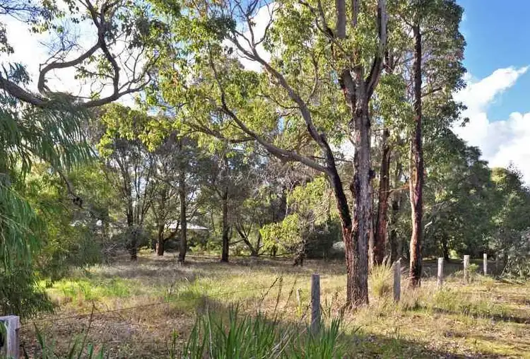 11 Wise Road, Margaret River WA 6285