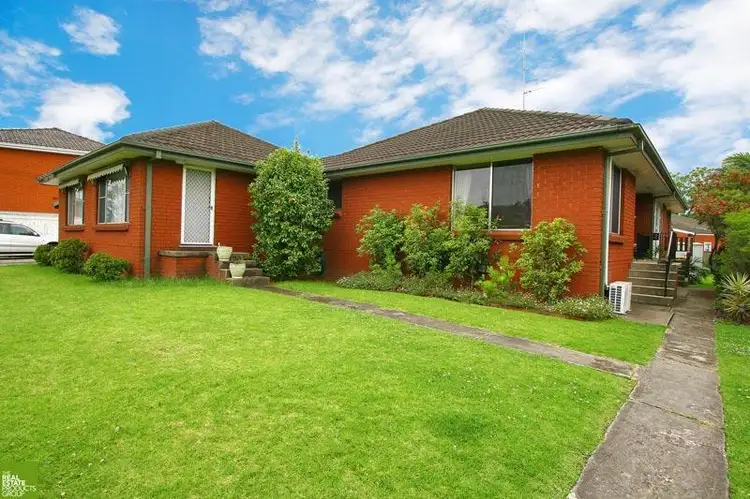 Main view of Homely unit listing, 3/1 Cleverdon Crescent, Figtree NSW 2525