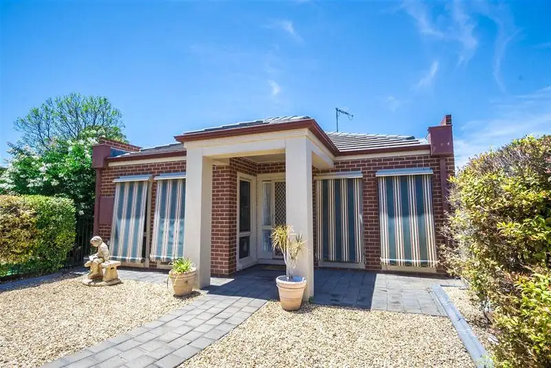 Main view of Homely townhouse listing, 32B Cherry Avenue, Mildura VIC 3500