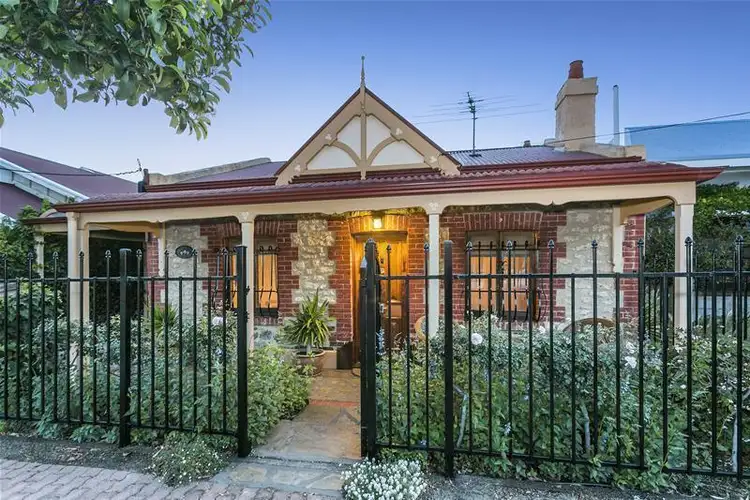 7 Mary Street, Glenelg North SA 5045