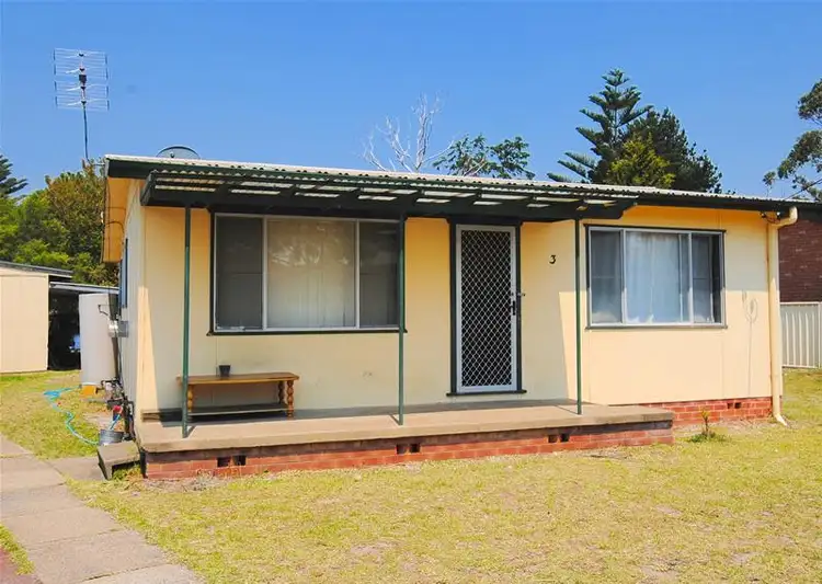 3 Watts Road, Callala Beach NSW 2540