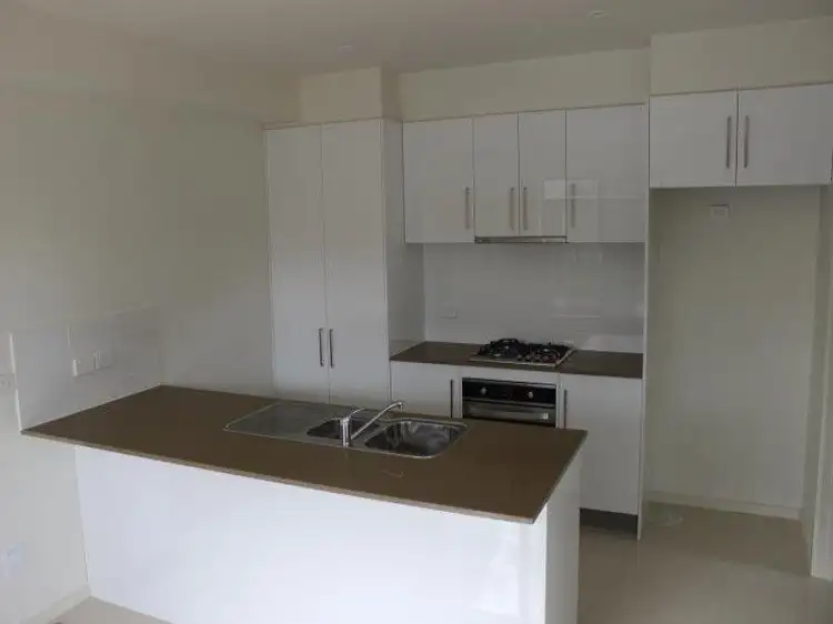 Third view of Homely townhouse listing, 5/146 Wantirna Road, Ringwood VIC 3134