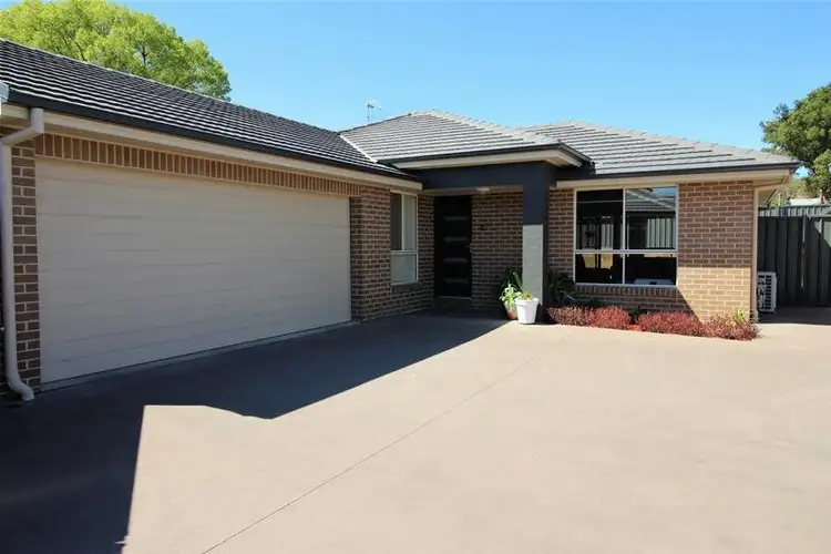 2/214 Maitland Street, Kurri Kurri NSW 2327