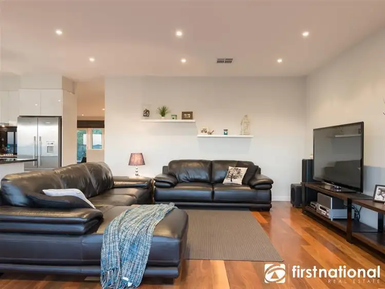 Sixth view of Homely house listing, 5 Yaldara Drive, Berwick VIC 3806