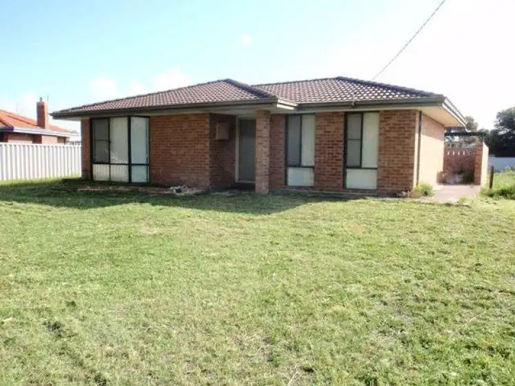 20 MALAGA Court, Cervantes WA 6511
