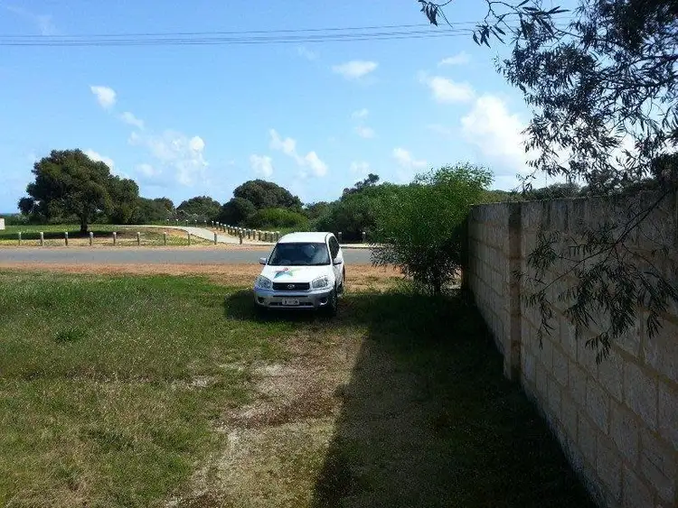 Fourth view of Homely house listing, 98 THOMAS Street, Leeman WA 6514
