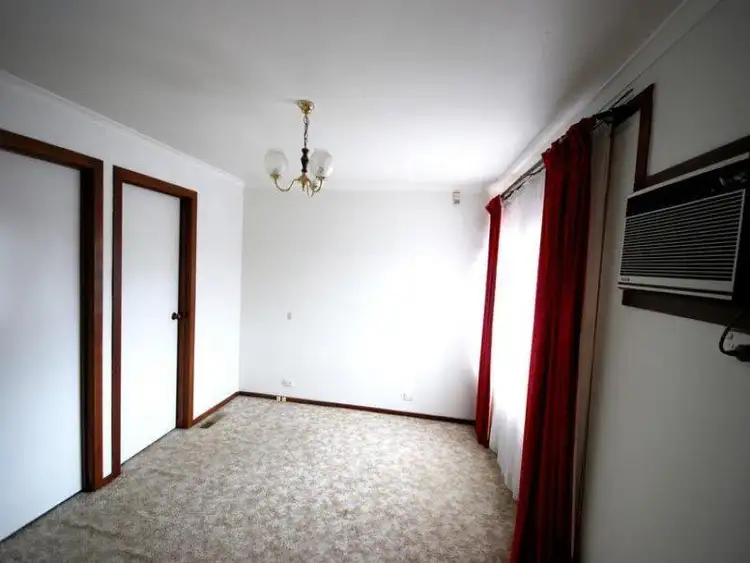 Second view of Homely house listing, 4 Griffith Street, Endeavour Hills VIC 3802