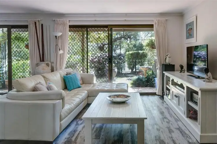 2/65 Mitchell Avenue, Currumbin QLD 4223