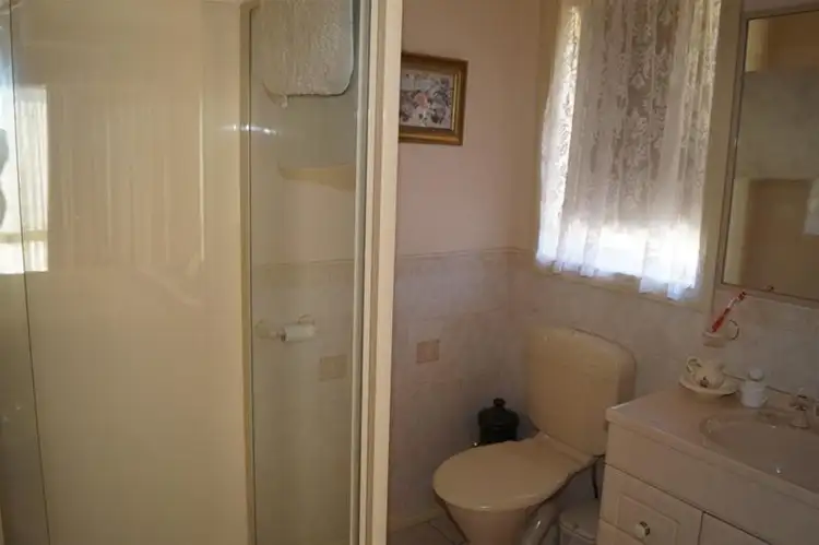 Fifth view of Homely house listing, 6 Poplar Drive, Numurkah VIC 3636