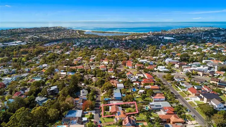 Fourth view of Homely house listing, 25 Sherwood Crescent, Narraweena NSW 2099