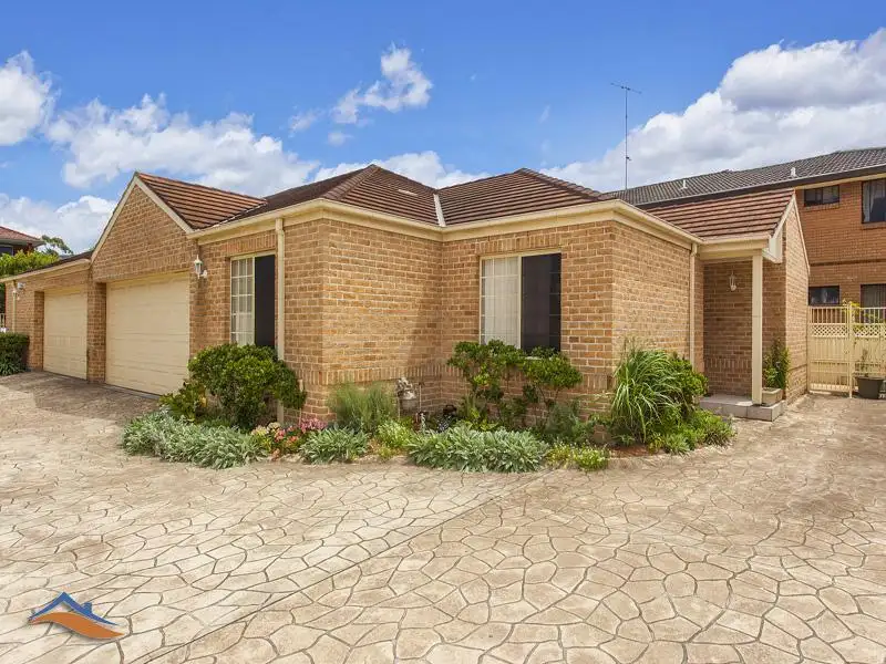 Main view of Homely villa listing, 2/11 Matthews Street, Wollongong NSW 2500