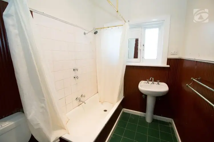 Sixth view of Homely house listing, 2 Day Street, Naracoorte SA 5271