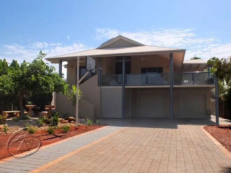 66 Hillside Gardens, Desert Springs NT 870