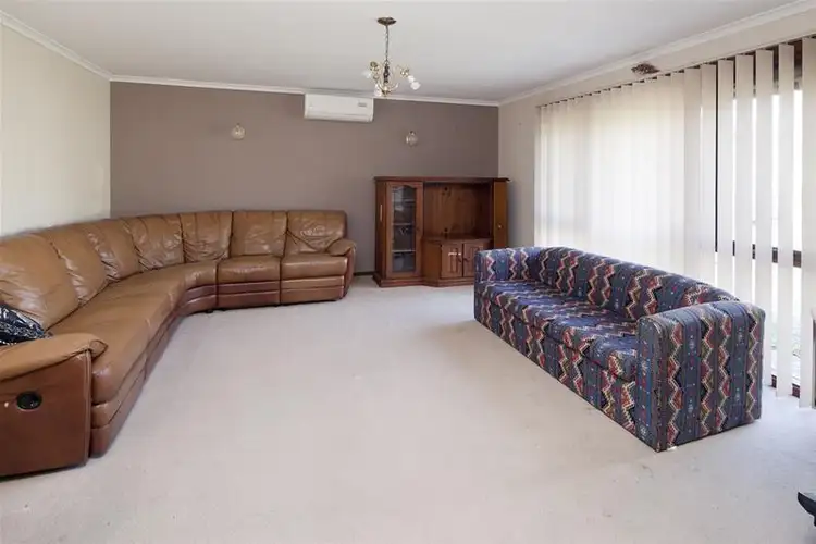 Second view of Homely house listing, 18 Singleton Drive, Endeavour Hills VIC 3802