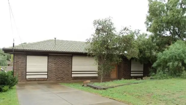 52 Warren Road, Para Vista SA 5093