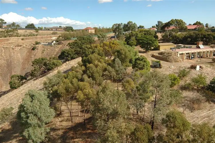 17 Oradala Court, Salisbury Heights SA 5109