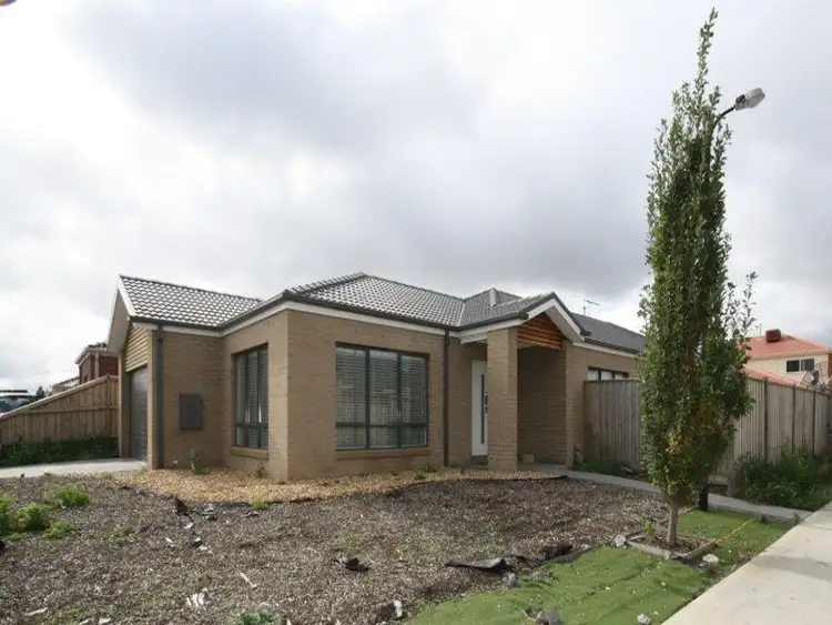 2 Eagle Way, Deer Park VIC 3023