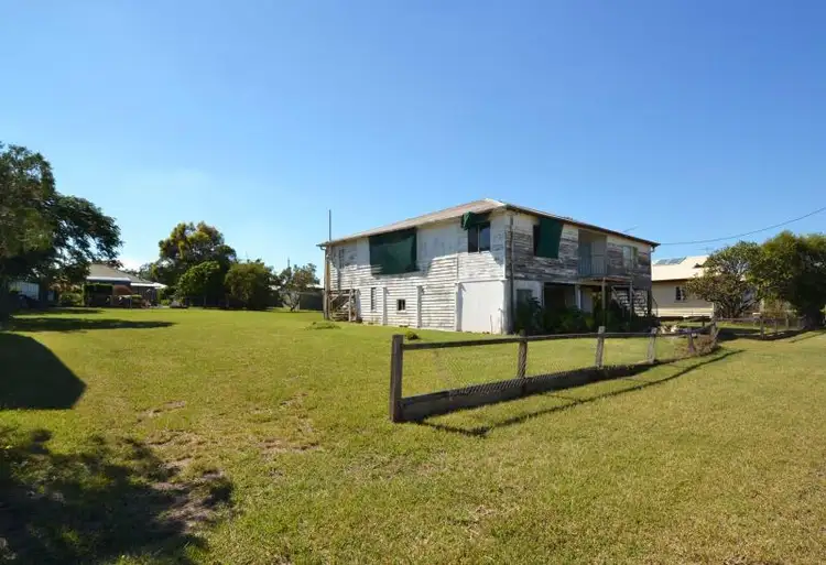 56-58 Kroombit Street, Biloela QLD 4715