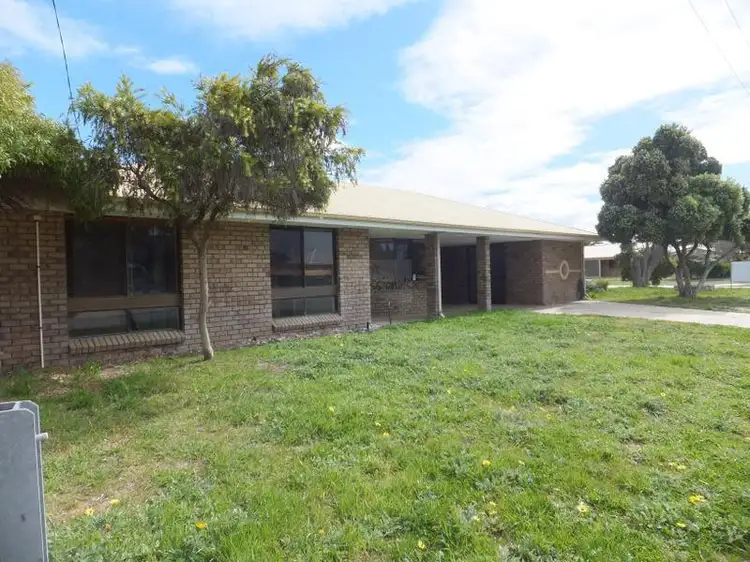 6A ESSEX Street, Jurien Bay WA 6516