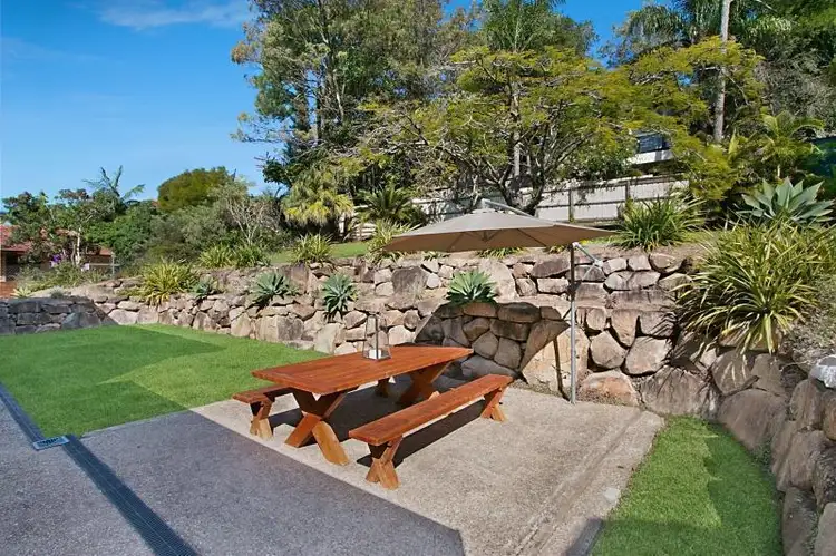 72 Murtha Drive, Elanora QLD 4221