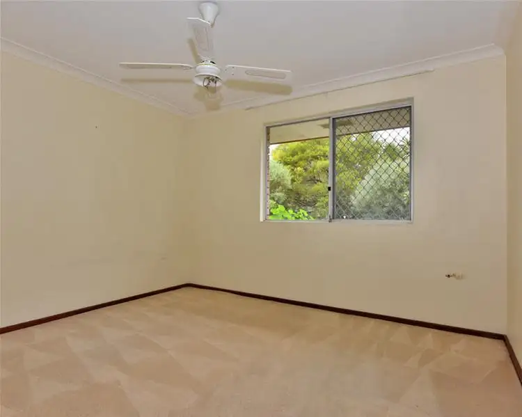 Fifth view of Homely house listing, 3 Gypsy Rise, Swan View WA 6056