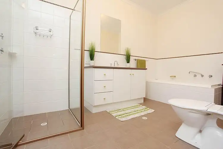 Sixth view of Homely house listing, 4 Ryecroft Court, Mclaren Flat SA 5171