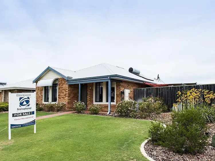 8 Carwell Avenue, Ellenbrook WA 6069