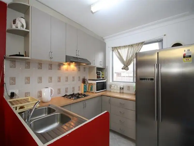 Fourth view of Homely apartment listing, 3/29 Yarmouth Avenue, St Albans VIC 3021