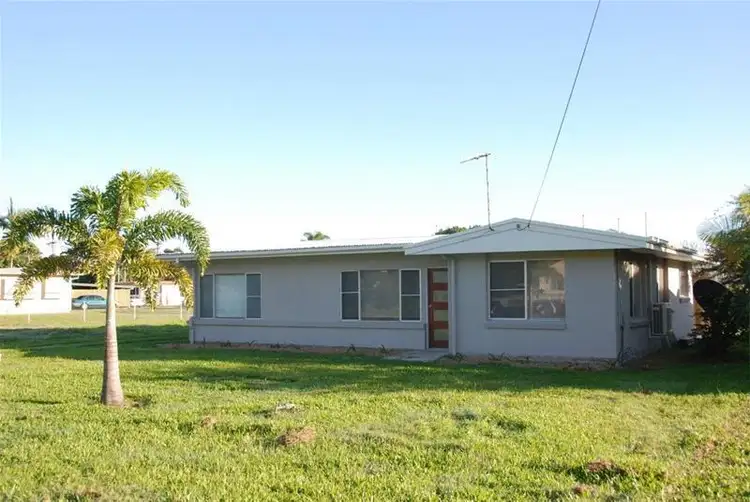 27 Brewers Road, Sarina QLD 4737