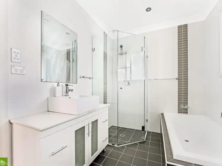 Fourth view of Homely house listing, 165 Waples Road, Farmborough Heights NSW 2526