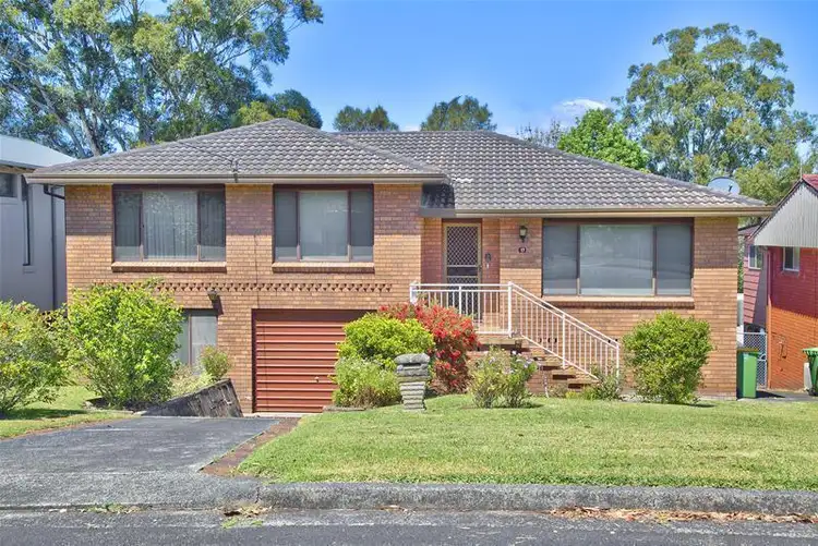 17 Moonah Avenue, Saratoga NSW 2251