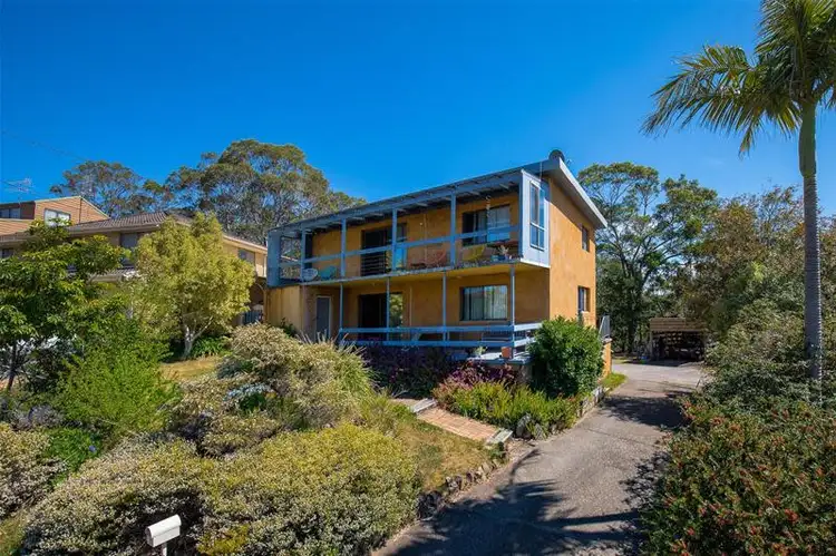 1 Penthouse Place, North Batemans Bay NSW 2536