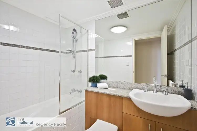 Fifth view of Homely apartment listing, 4/236 Pacific Highway, Crows Nest NSW 2065
