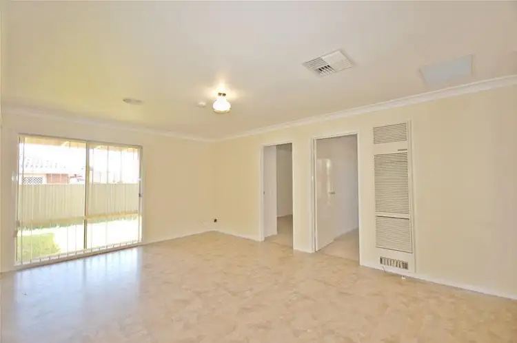 Sixth view of Homely house listing, 8 Kurrajong  Avenue, Forest Hill NSW 2651