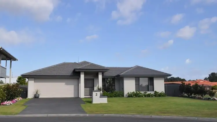 2 William Avenue, Yamba NSW 2464